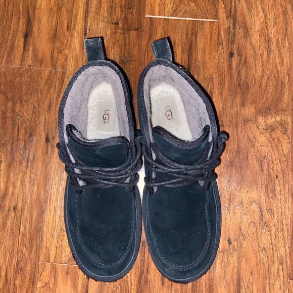 Men’s Ugg Neumel Moc Boots - Picture 2 of 7
